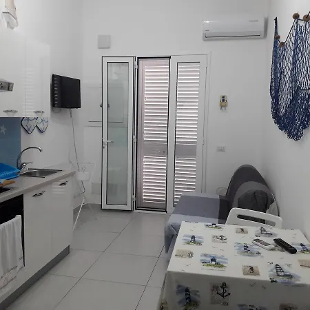 Aria Di Mare Bed & Breakfast *